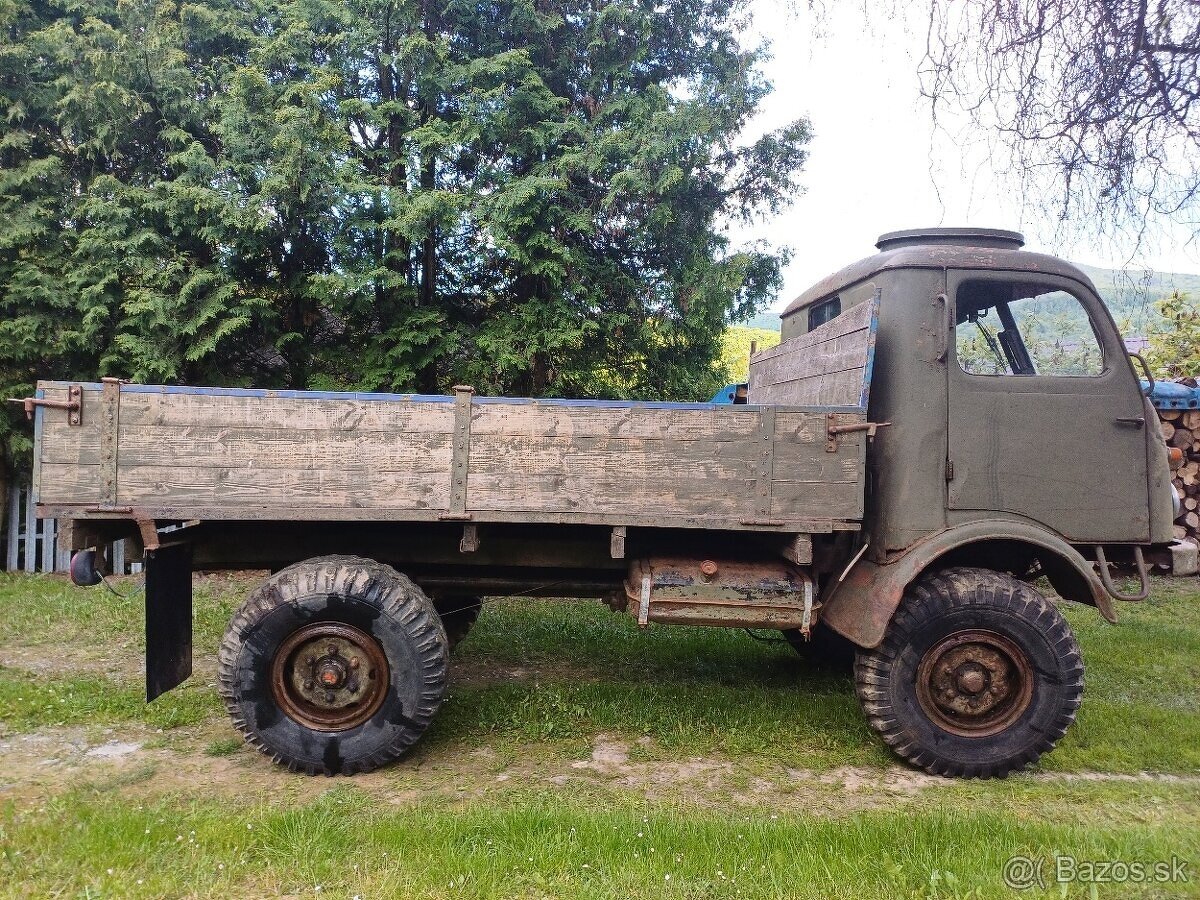 Tatra 805 - 3