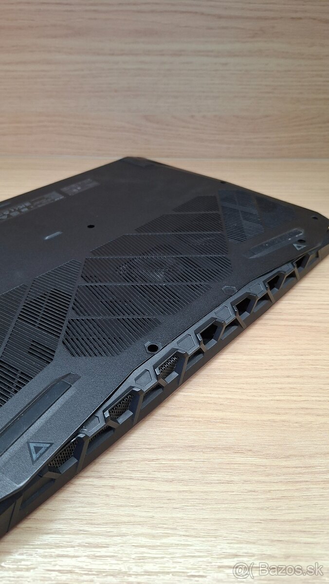 Acer NITRO 5 - 3