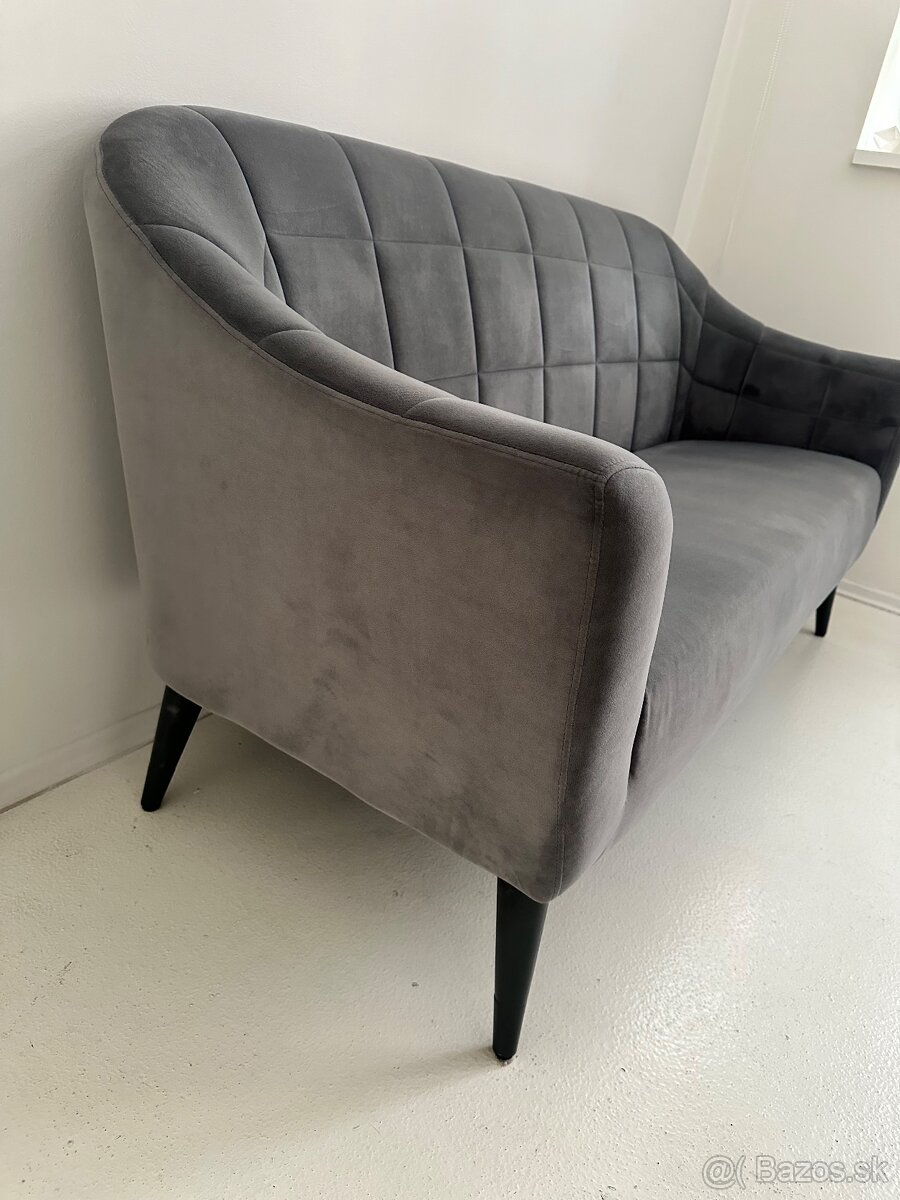 Krásne dve sedačky - sivý zamat - 3