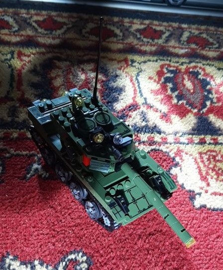 TANK 324 ks stavebnica+2 vojaci - 3