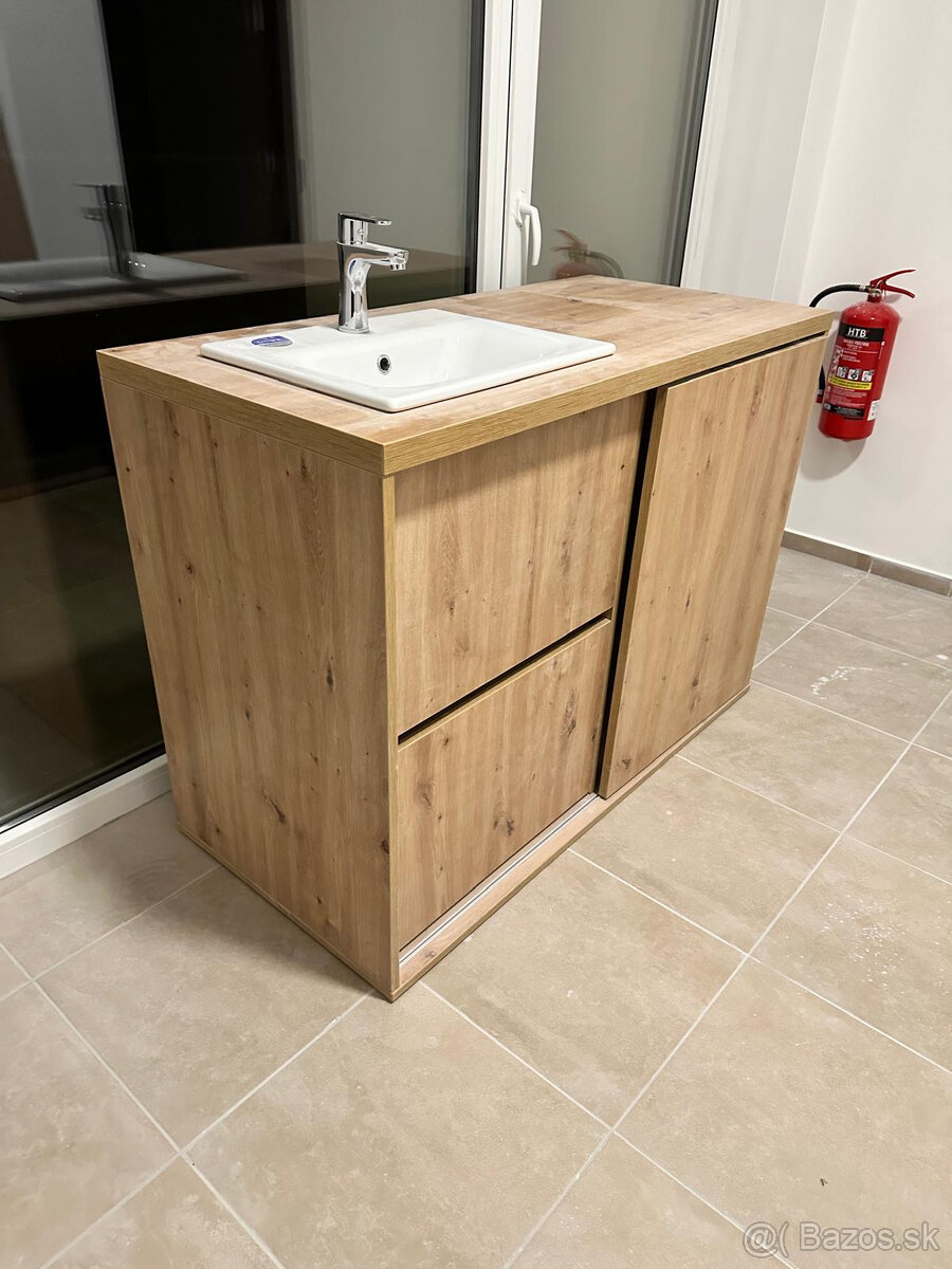 umyvadlo s bateriou - 3