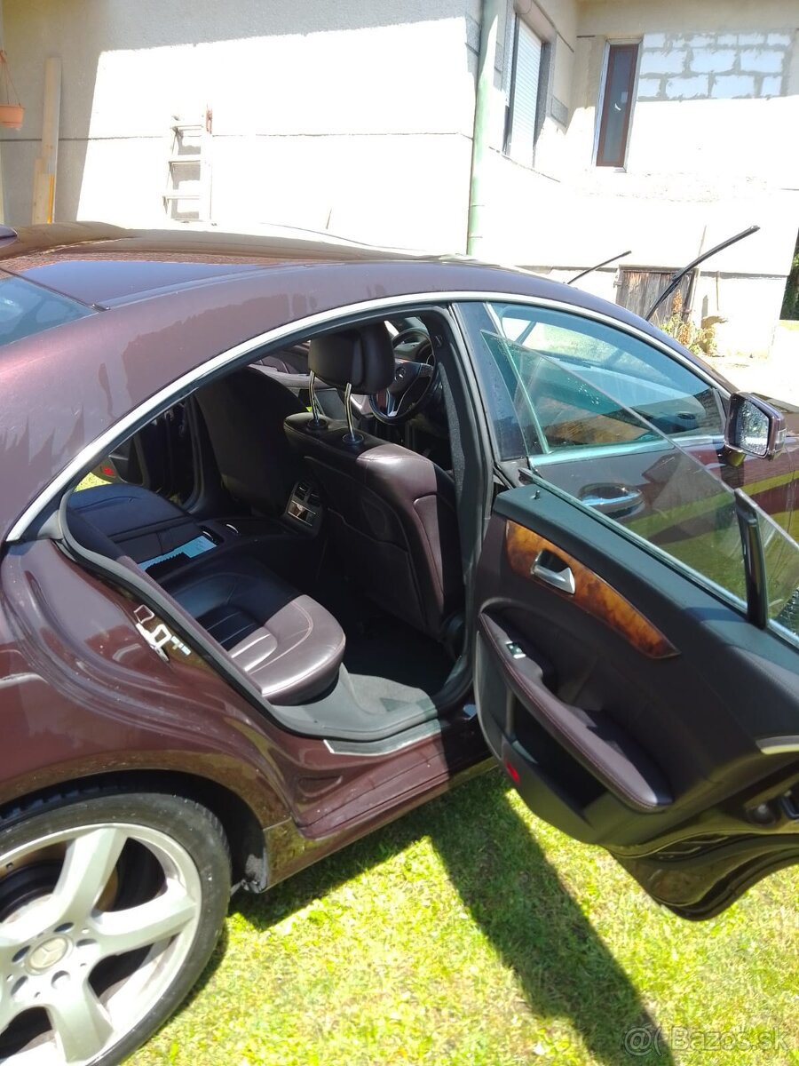 MERCEDES BENZ CLS 350 CDI 4MATIC - 3