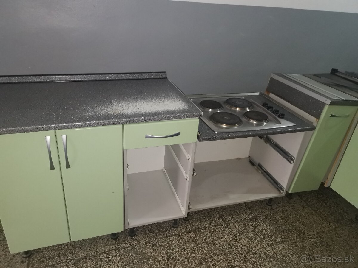 Ponúkam kuchynskú linku - 3