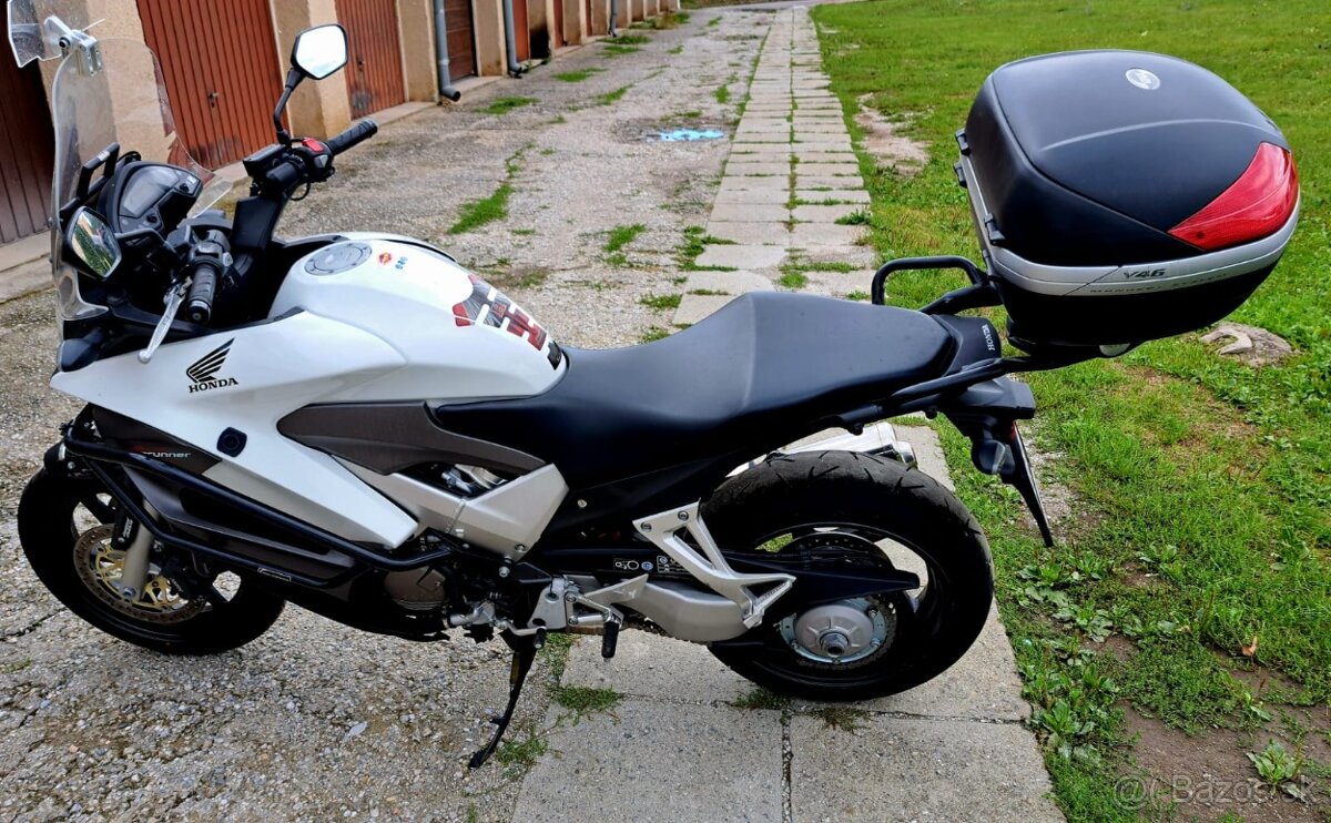 Honda VFR 800X CROSSRUNNER - 3
