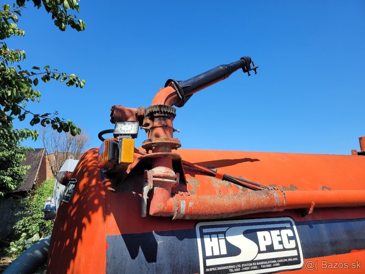 Cisterna na hnoj a polievanie - 3