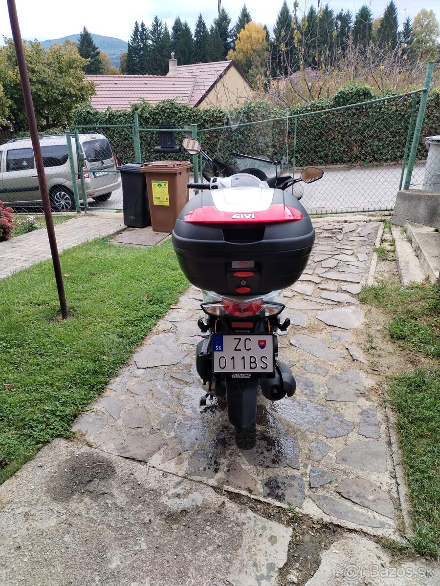 Skúter Honda Vision NSC110MPD - 3