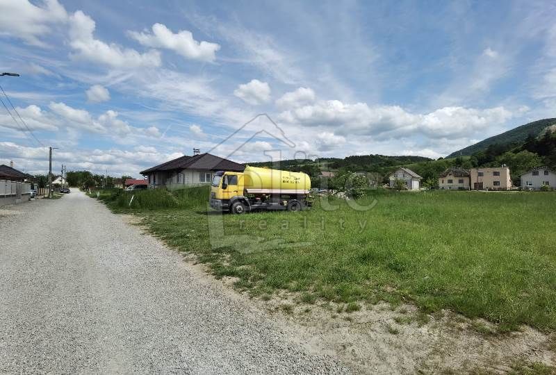 Predaj, Pozemok/Orná pôda (RE01021379) - 3