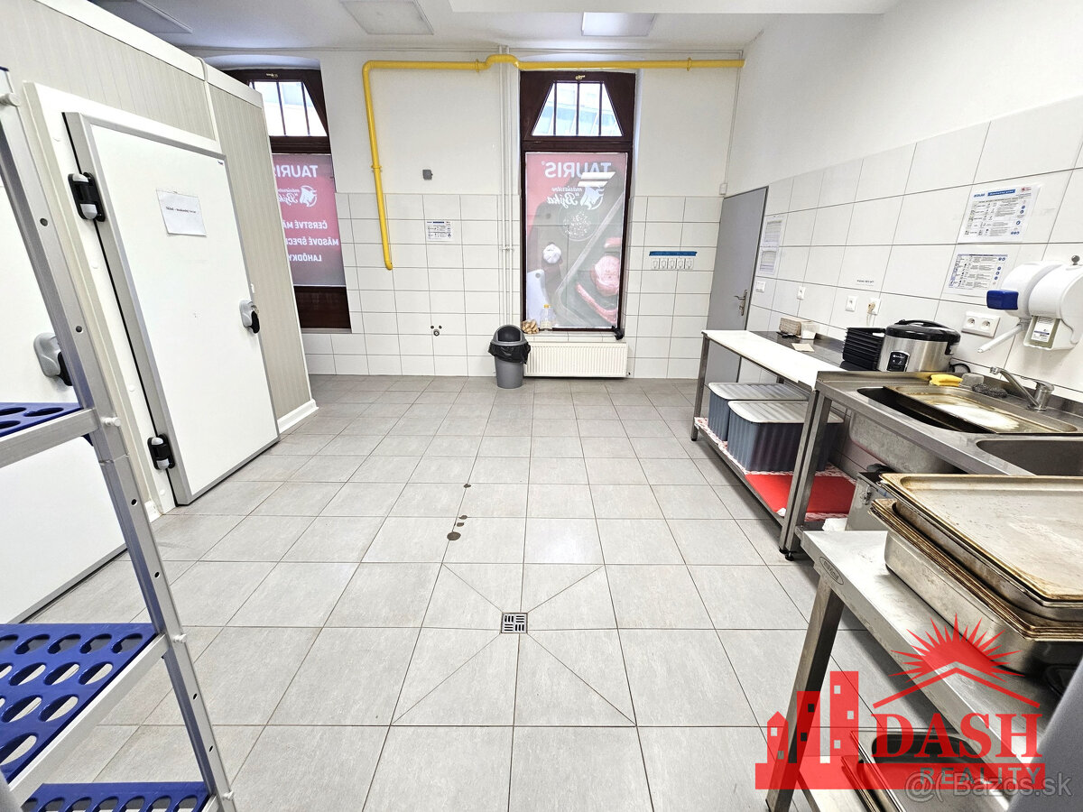Na prenájom komerčný priestor, 154 m2, Trenčín, centrum mest - 3