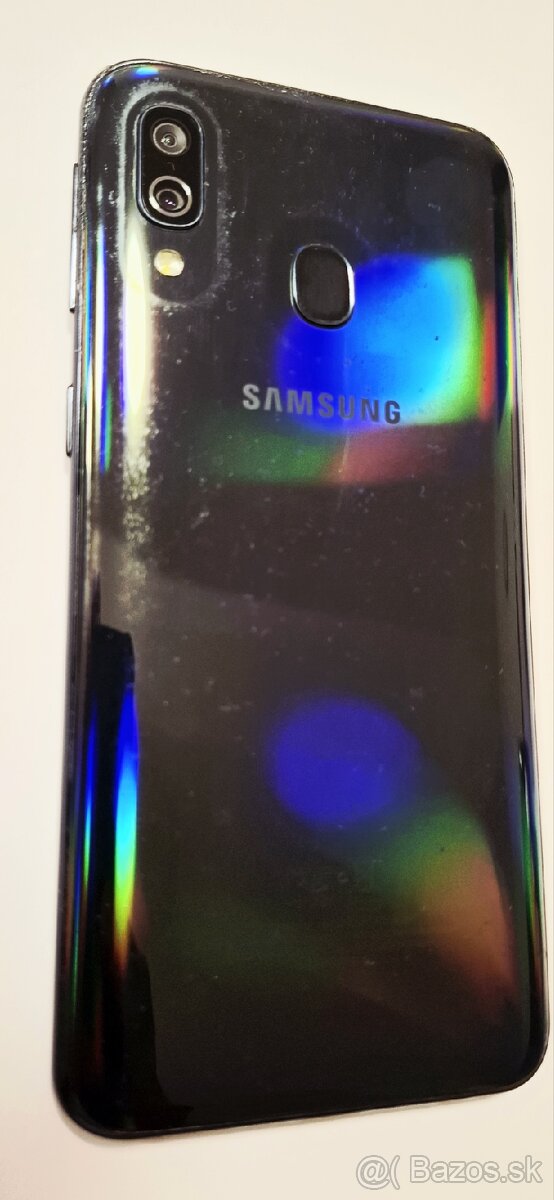 Predám Samsung Galaxy A40 SM-A405FN/DS dvojitý SIM - 3