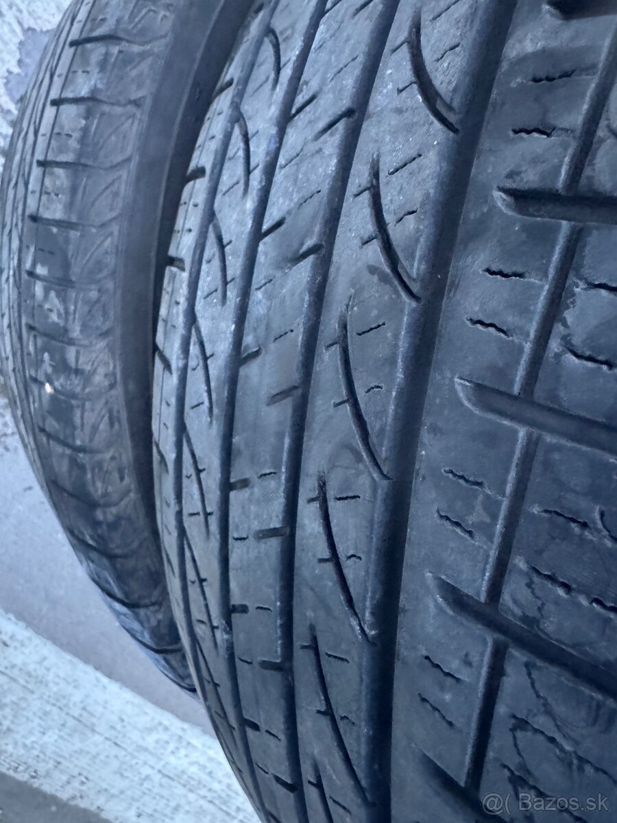 Yokohama 235/55 R19 - 3