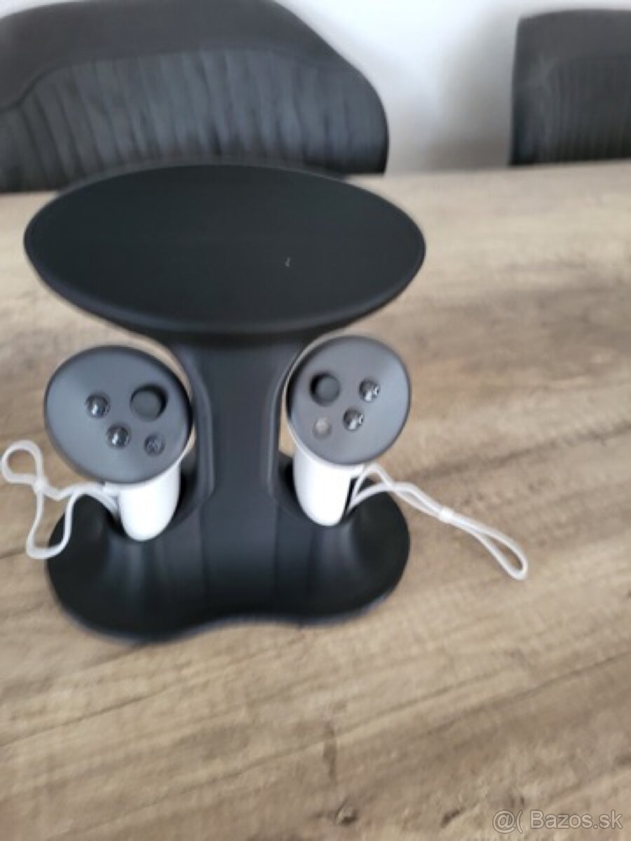 Stojan pre Meta Quest 3/3s/2 - 3