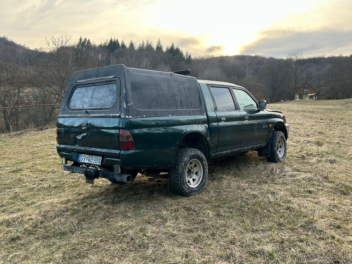 Mitsubishi l200 - 3