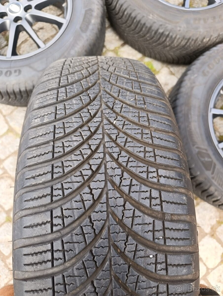 alu RANGE ROVER EVOQUE II 7x17 ET45 K8D2-1007-AA - 3