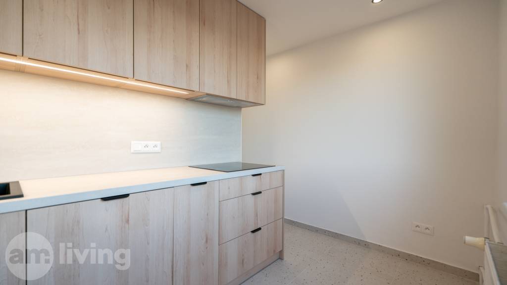 Znova dostupné - Čerstvá rekonštrukcia - 3i byt 65 m2 - Nová - 3