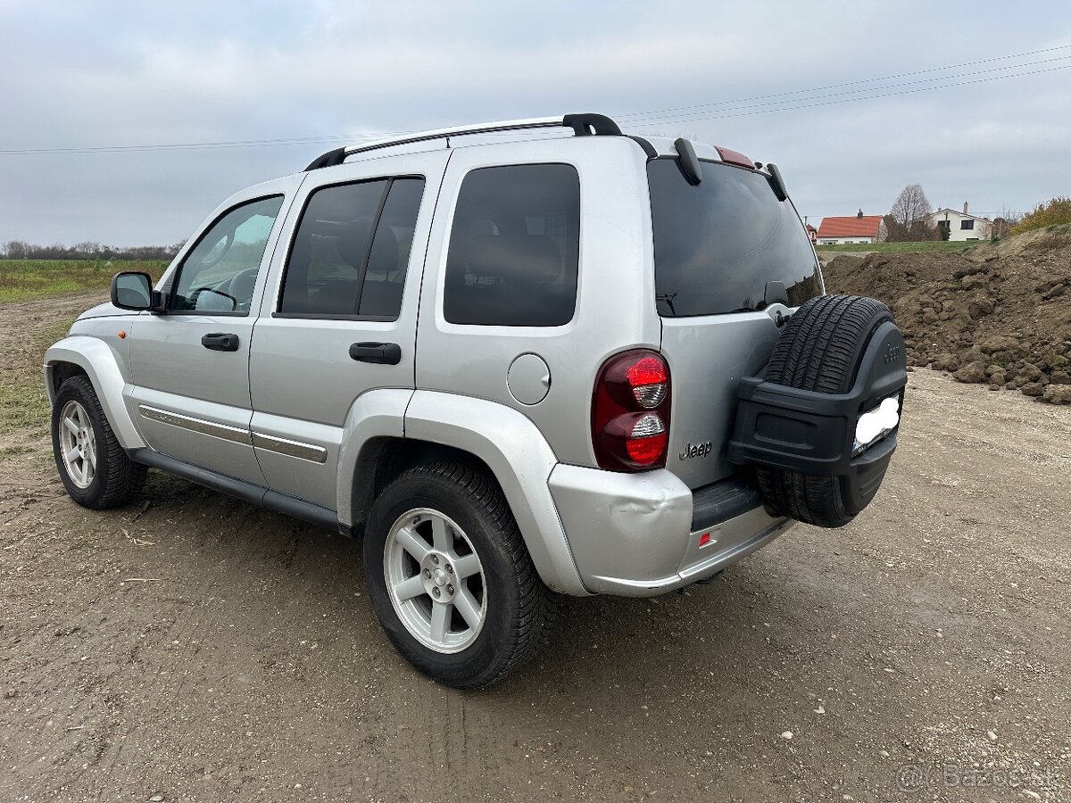 Jeep Cherokee 2,8 CRD/120kW/ facelift BEZ KOROZIE - 3
