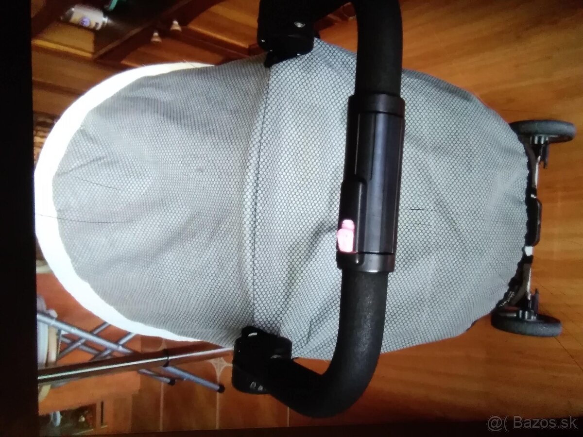 Predám lahučky zanovny detský kočik aj z teplou vložkou.. - 3