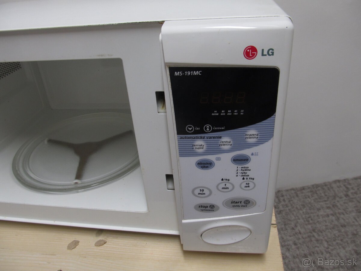 Mikrovlnka LG 800W - 3