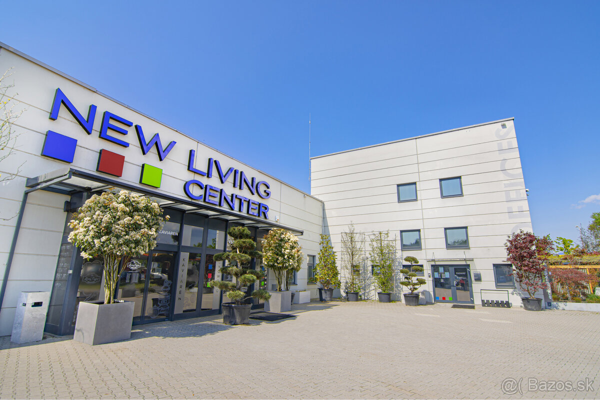 Prenájom showroomu 213 m² v obchodnom centre NEW LIVING CENT - 3