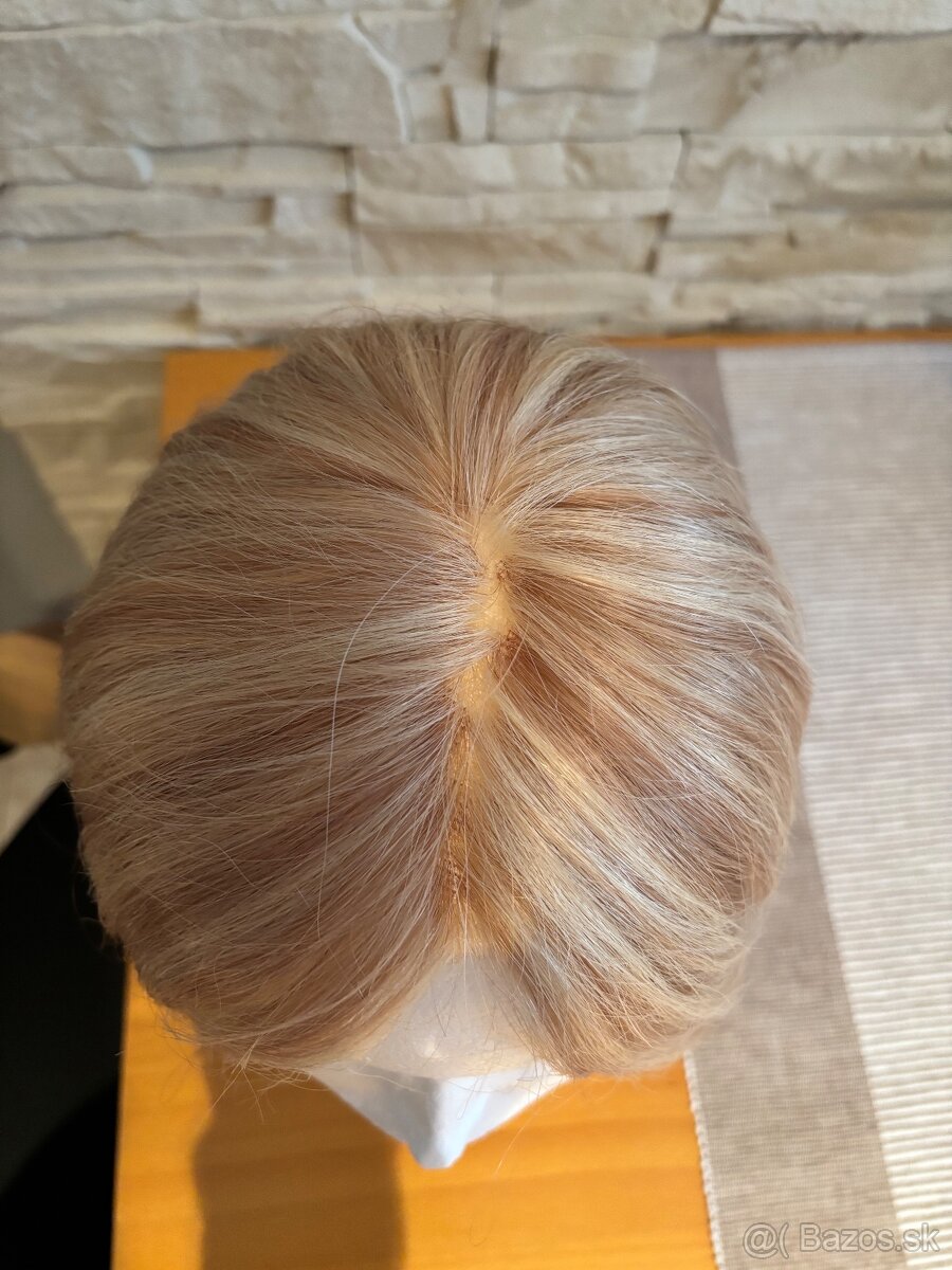Parochňa z pravých vlasov - 3