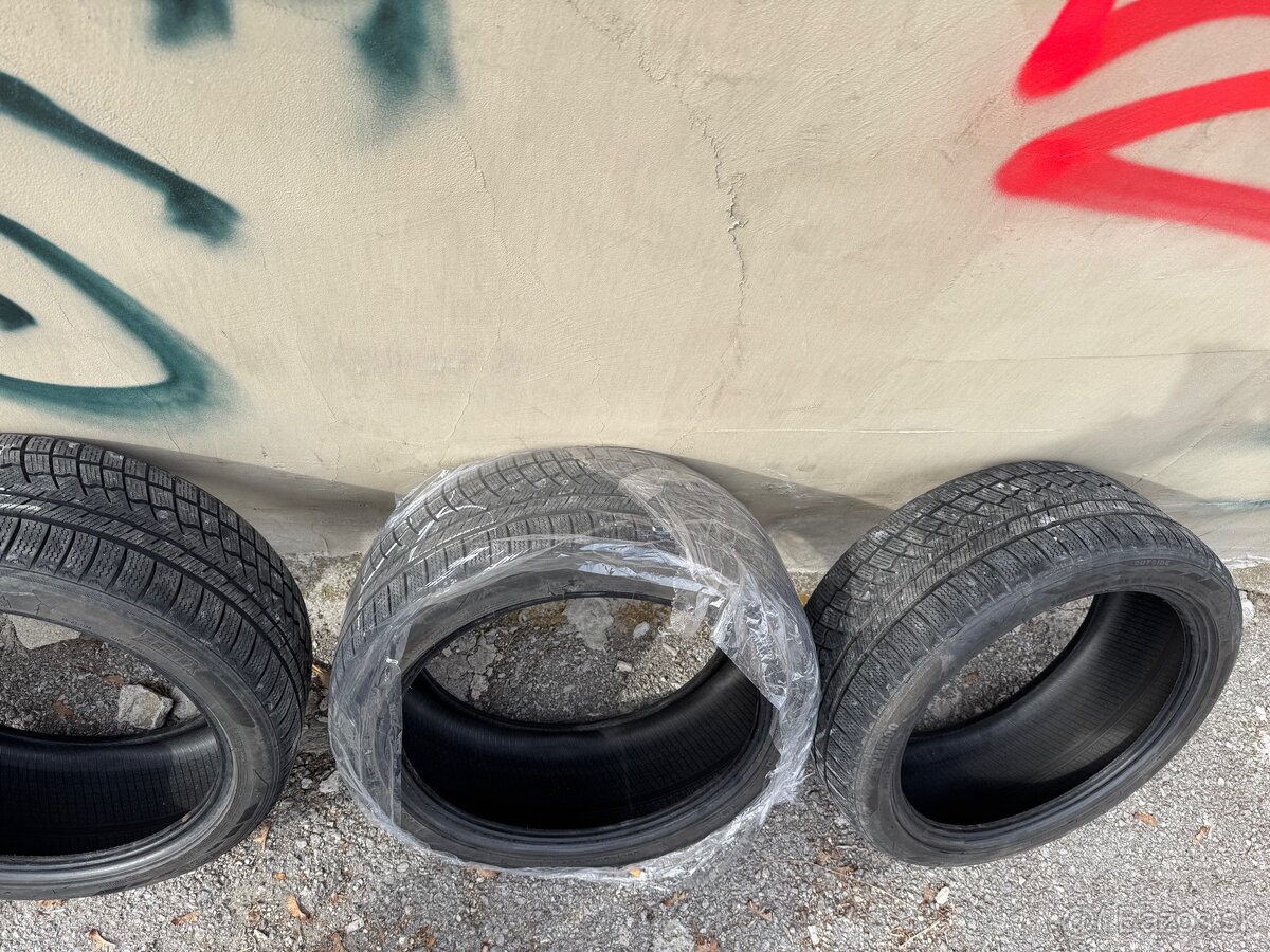 245/40 R19 zimné pneu - 3