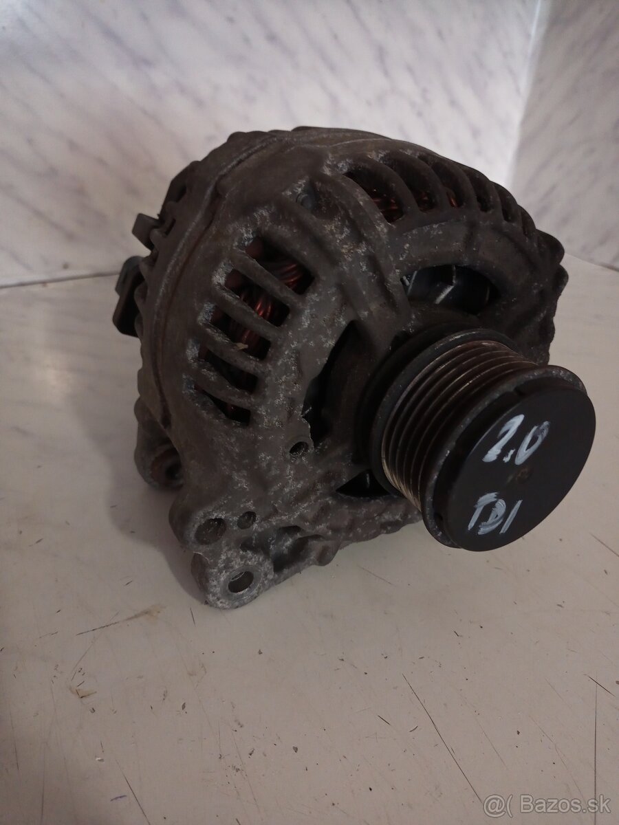 Alternátor 2.0 tdi BRE - 3