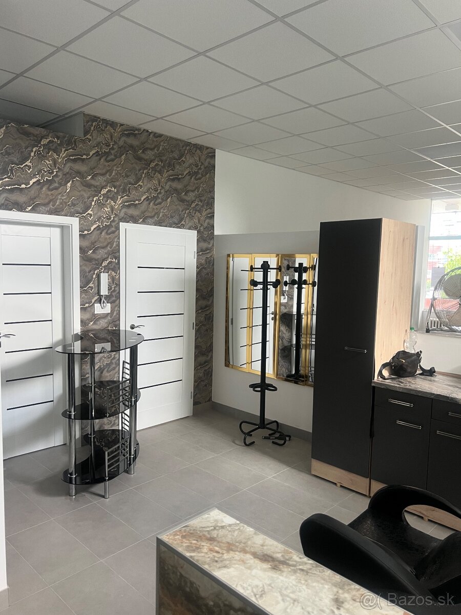 Prenajmem kadernícke kreslo v salóne - 3