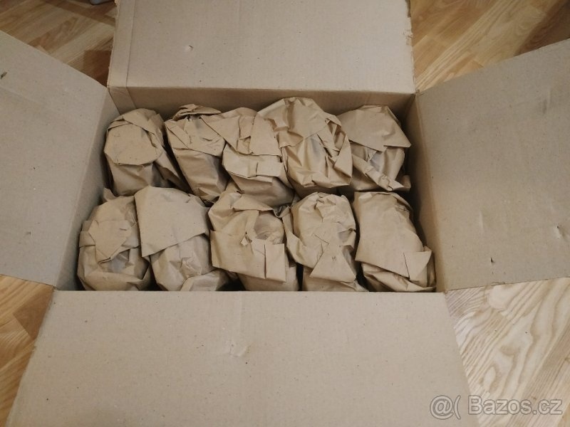 nove svetla skoda 110r,tatra 603 - 3