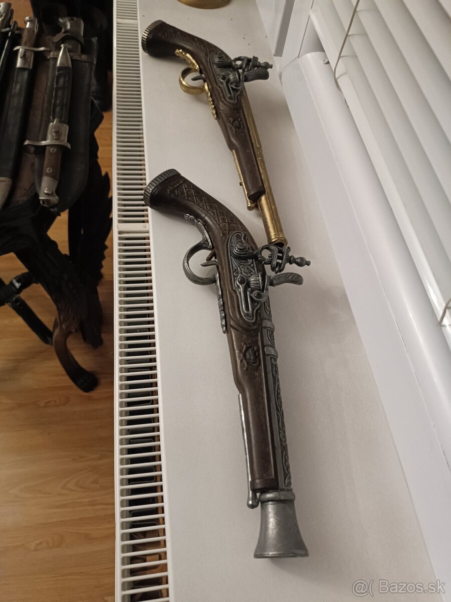 Kresadlove pistole - 3