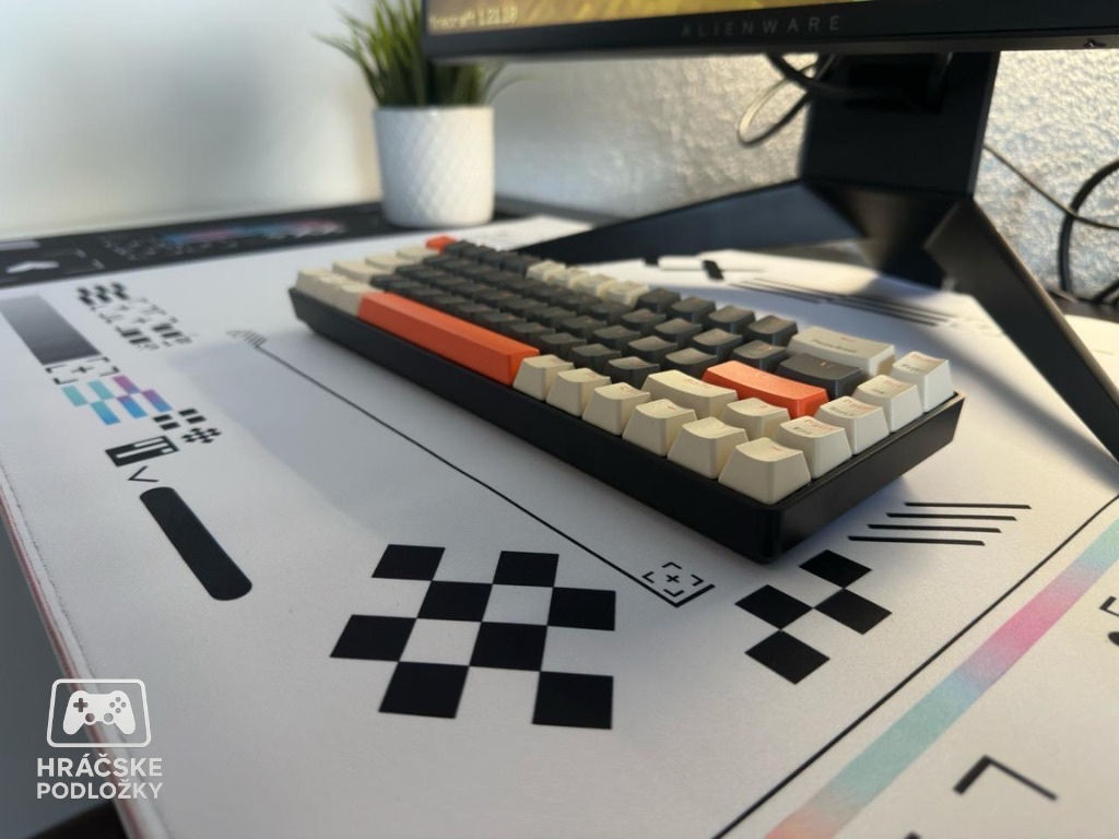 VEĽKA RGB XXL podložka na stôl - 3