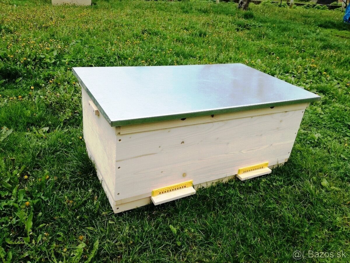 Včelie úle-Ležan B 24. - 3