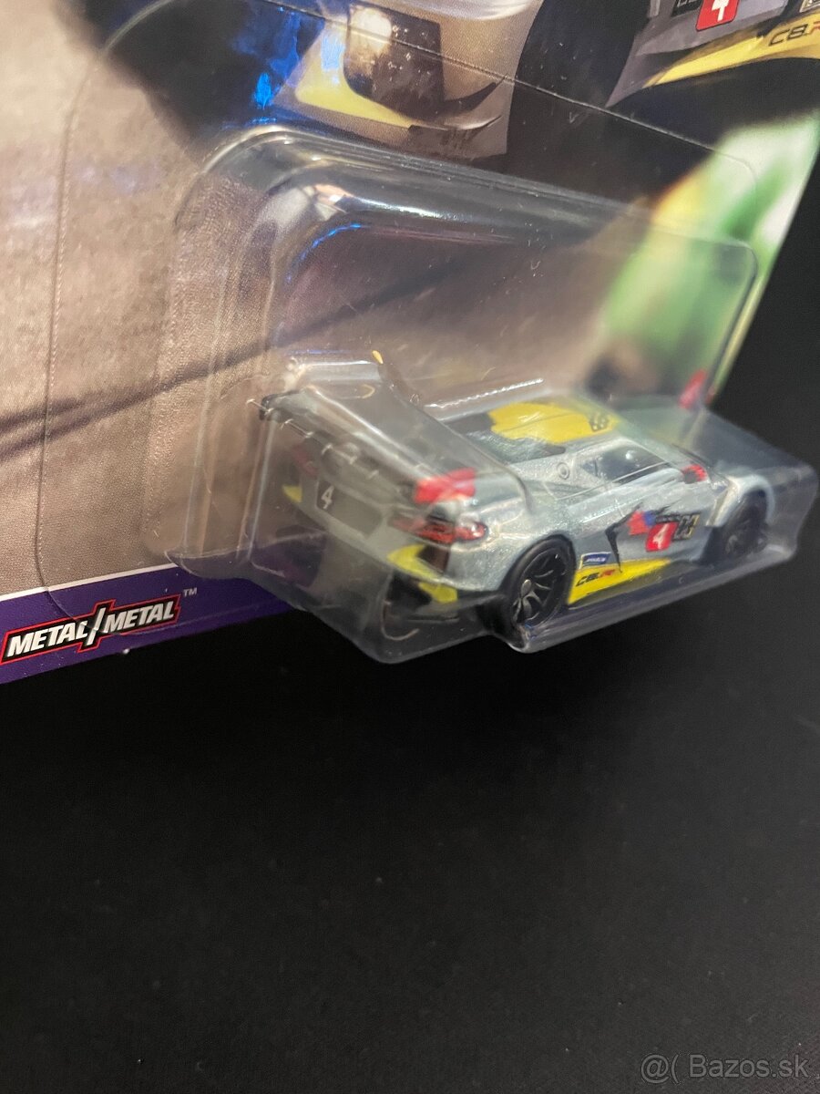 HotWheels Premium Corvette C8.R - 3