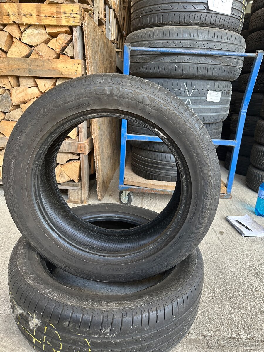 225/55 R18 - 3