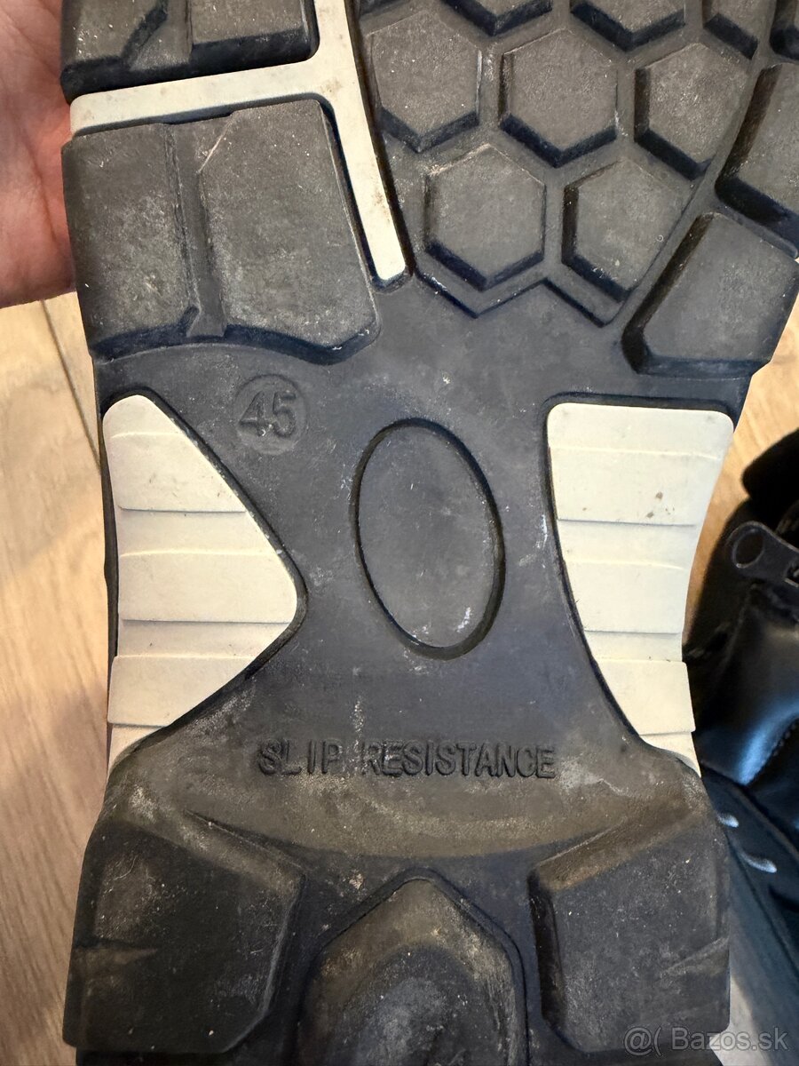 Pracovná obuv, veľkosť 45 - 3