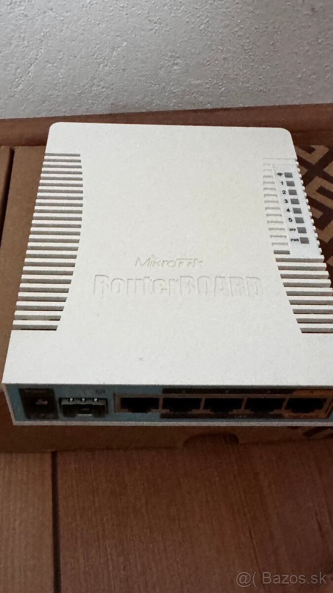 MikroTik hap ac (RB962UiGS-5HacT2HnT) - 3