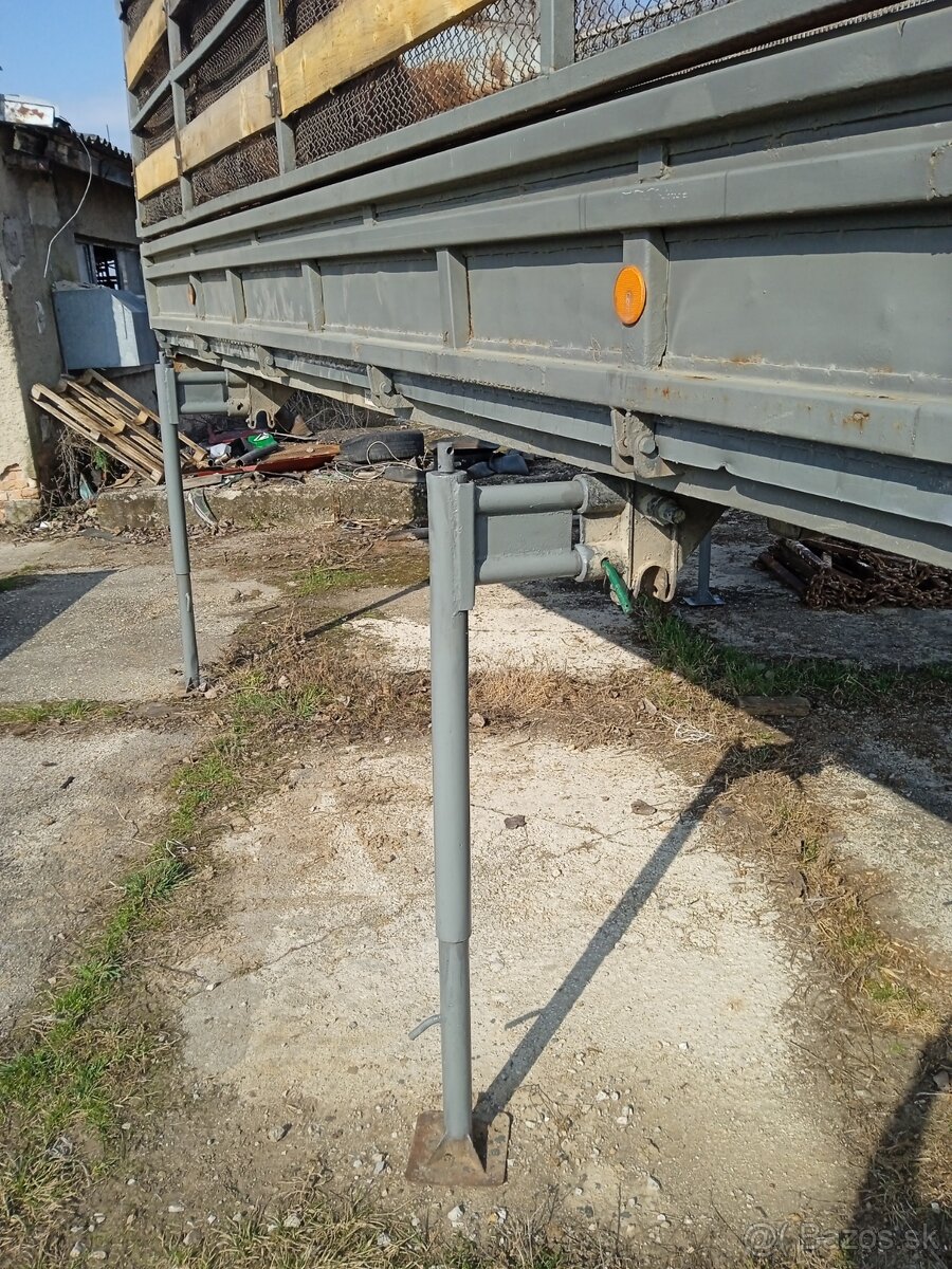 tatra 815 agro , podperne nohy - 3