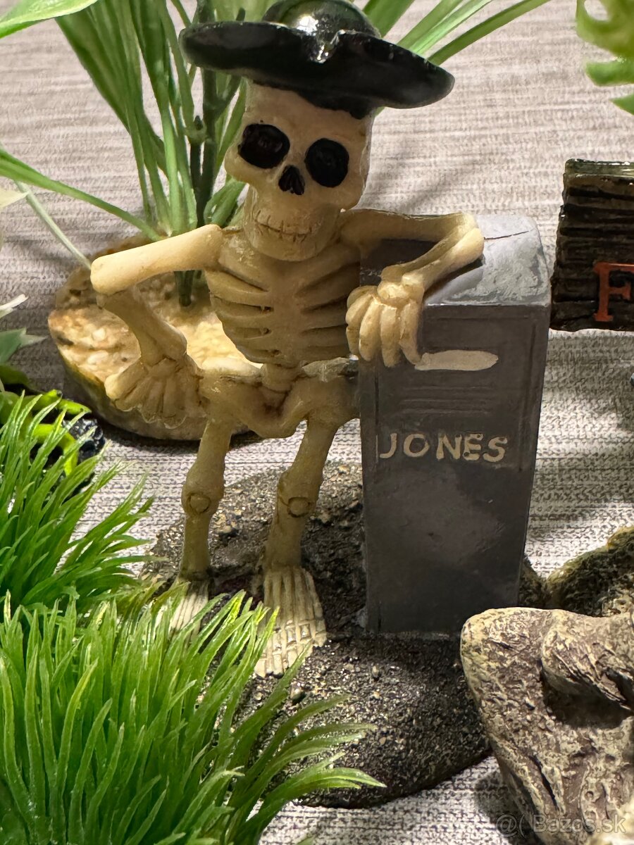 Dekoracie do akvaria 30€ - 3