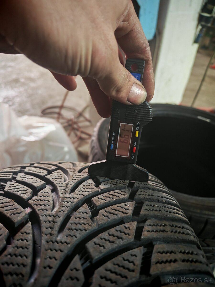 Nankang 215/45 R16 - 3