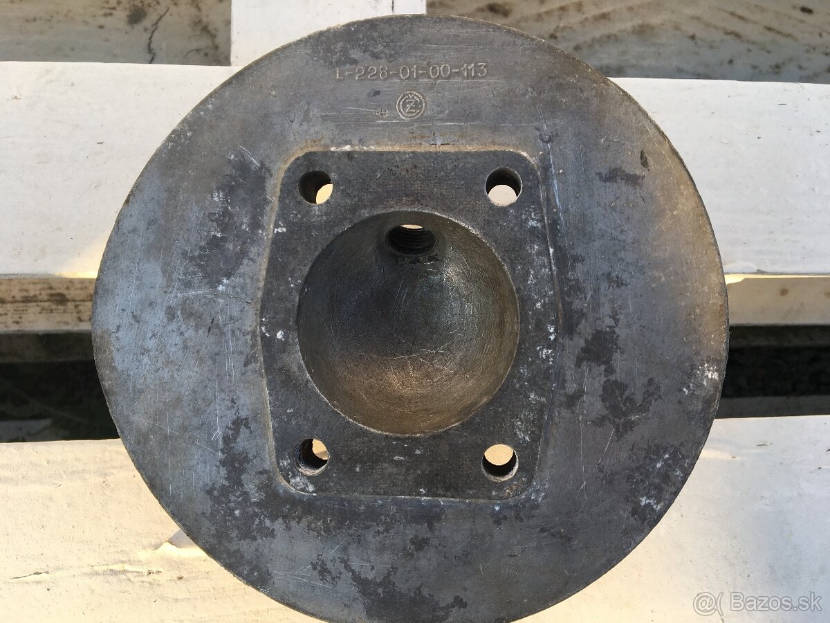 Hlava valca CZ150 - 3