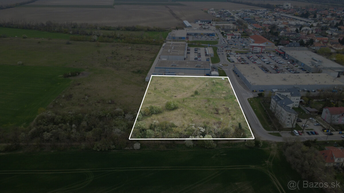 Pozemok pri BA na predaj pre polyfunkčný development - 3
