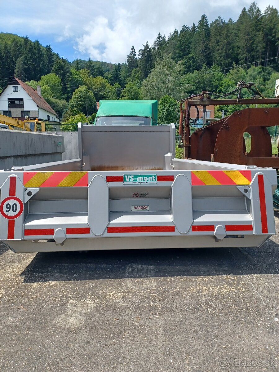 Jednostranná nadstavba 4x2, 4x4 - 3