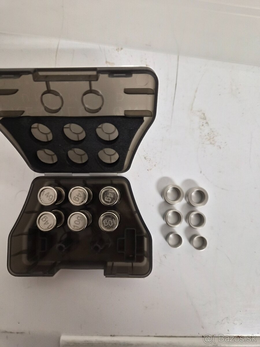 Nacon Revolution Unlimited Pro Controller - 3