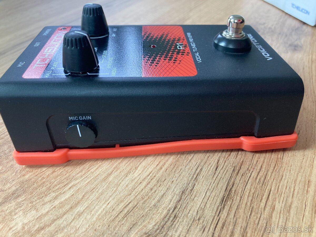 TC Helicon VoiceTone R1 - 3
