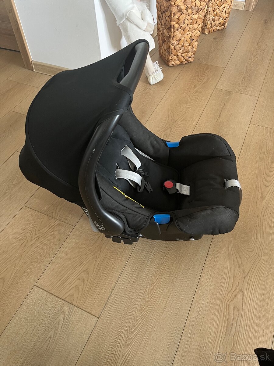 Vajicko britax - 3
