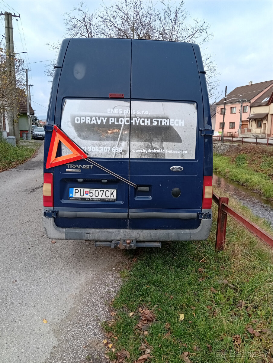 Dodávka Ford Transit 2402cm3, 85KW, r. v. 2008. - 3