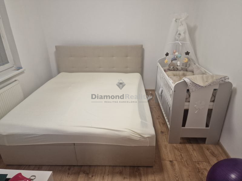 Na predaj: krásny 3-izbový byt po kompletnej rekonštrukcii – - 3