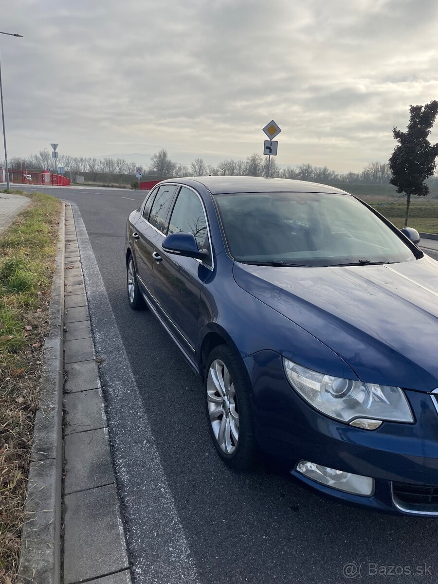 Škoda Superb - 3