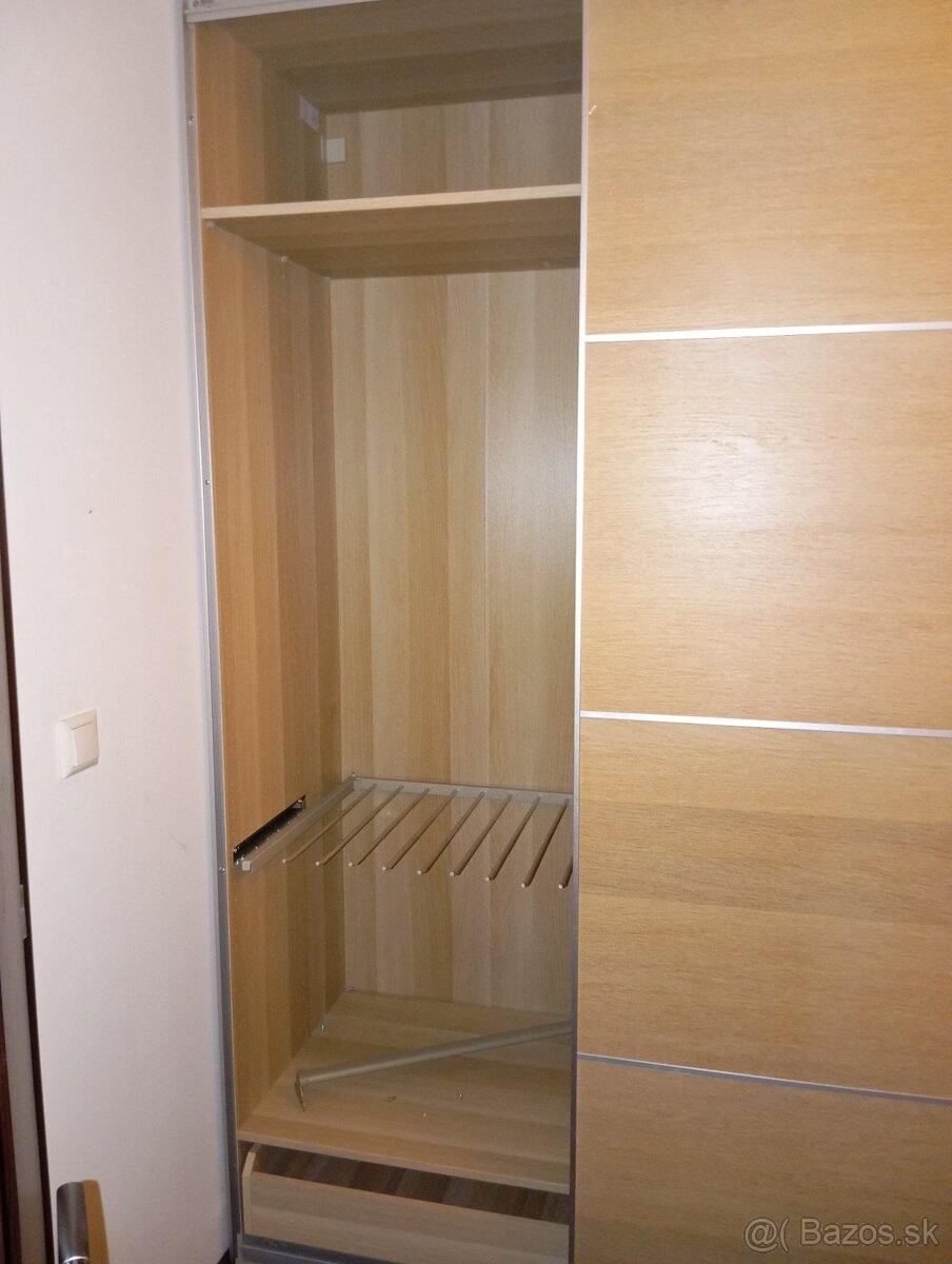 PAX Ikea skriňa - 3