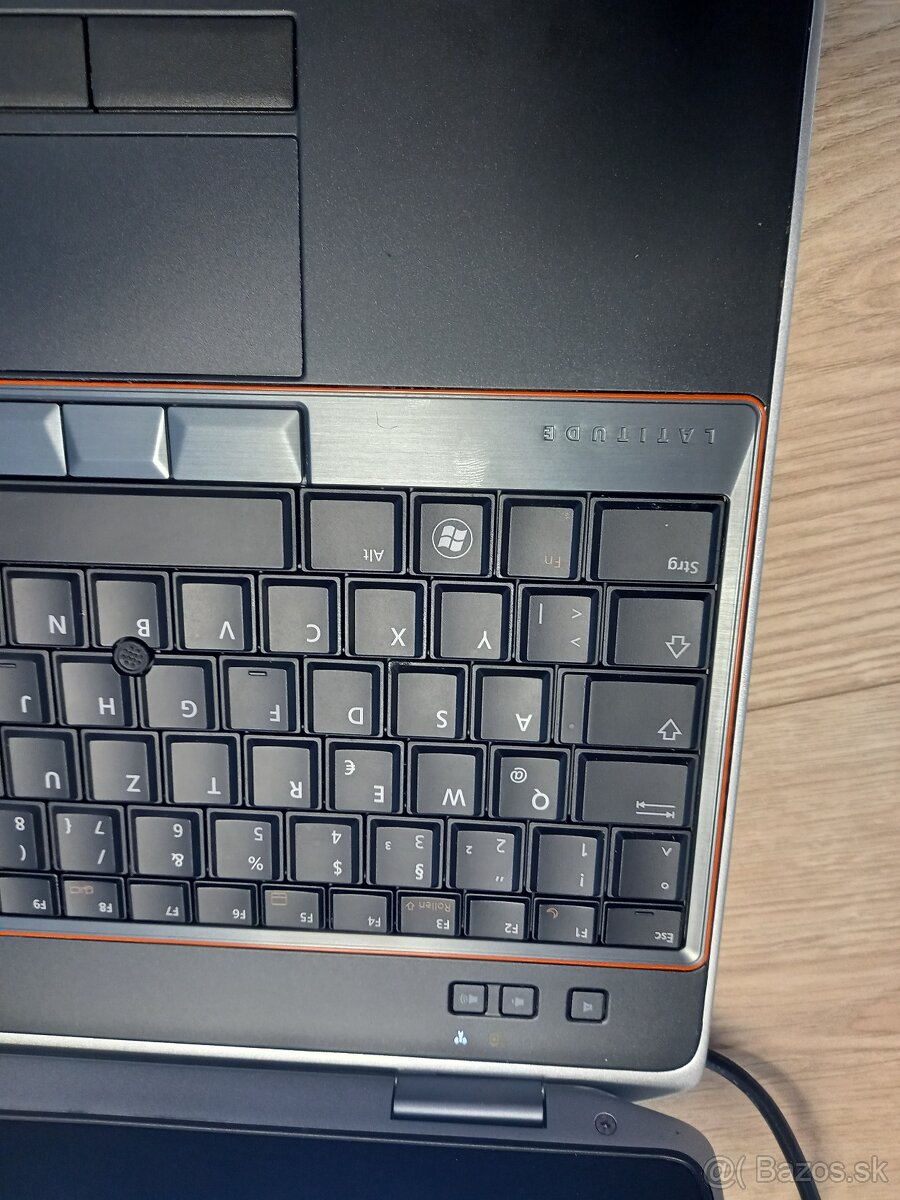 dell LATITUDE E6520 - 3