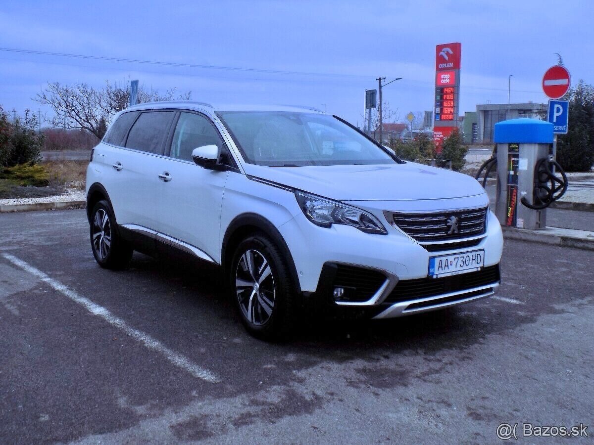 Peugeot 5008 - 3