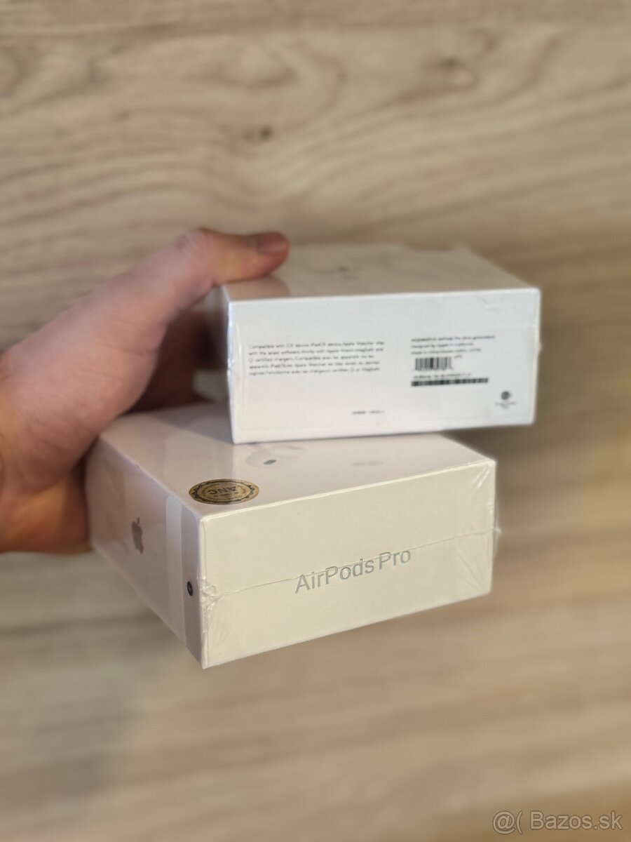 Bezdrôtové slúchadlá AirPods Pro - 3